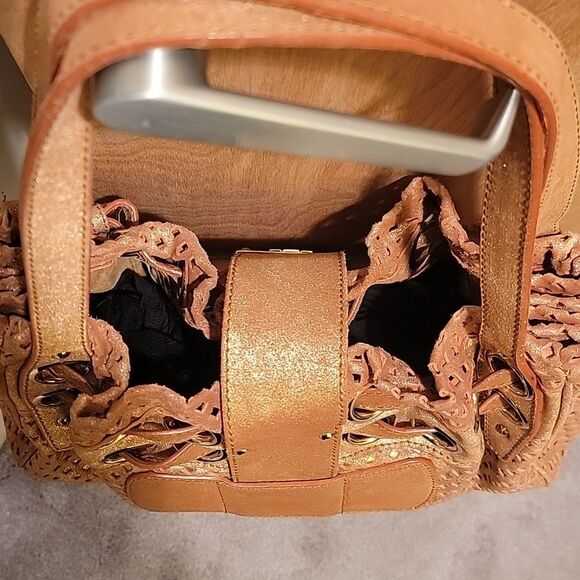 Jimmy Choo Tan Metallic Riki Shoulder Bag - Picture 5 of 14